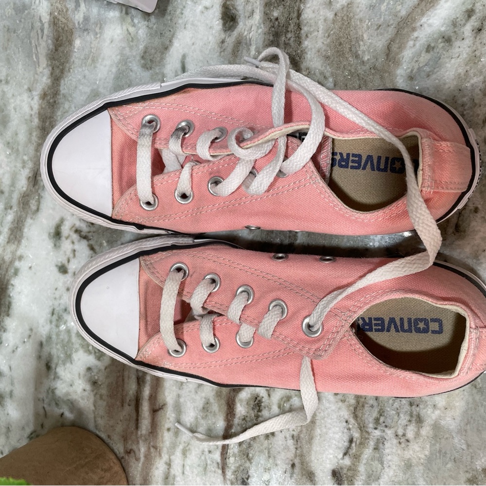 Converse Pink 6